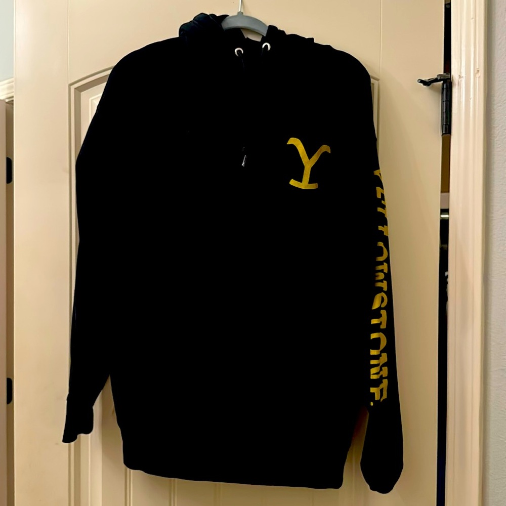 Yellowstone Hoodie paramount